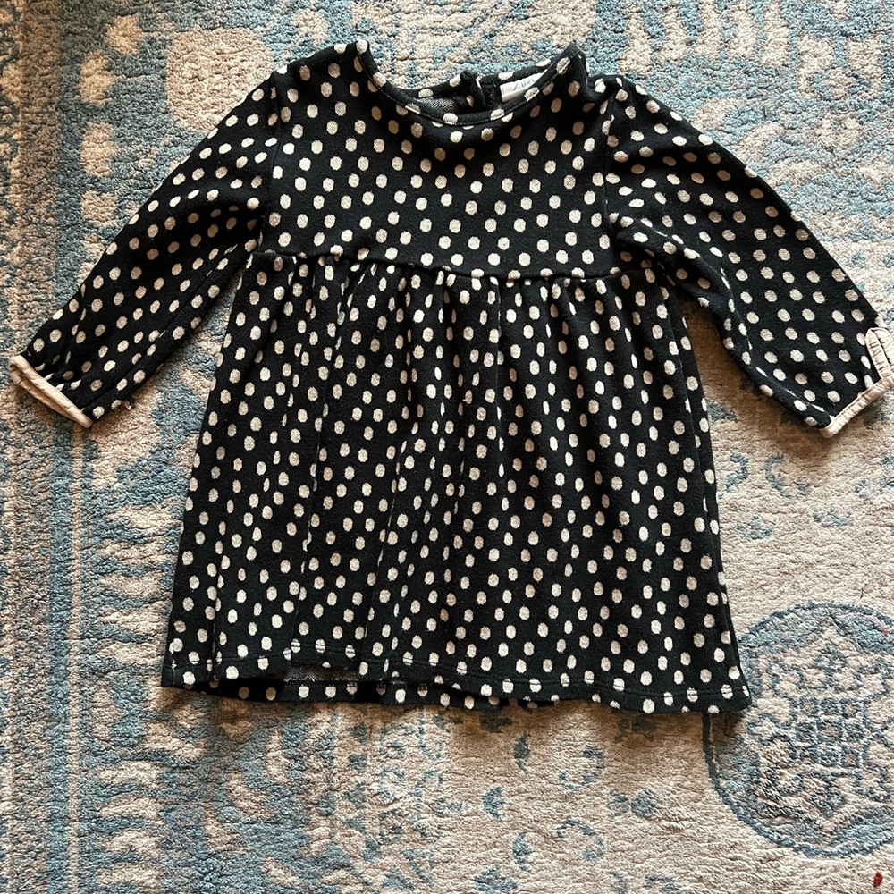 Adorable Zara dress back with beige polka dots. Nice for Fall/Winter or Spring